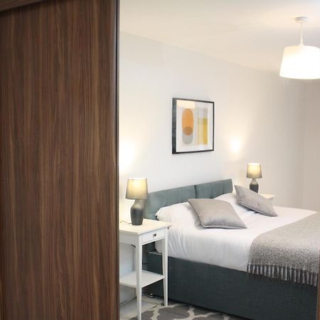 2 Bed 2 Bath Apartment & Parking - Lgw 10Min Drive Кролі Екстер'єр фото